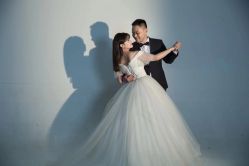 -唯一旅拍·颂当代影像艺术中心(上城店)