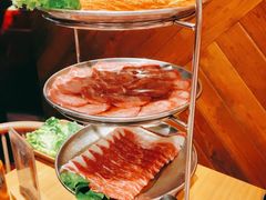 -青瓦炭韩潮烤肉(花园道店)