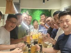 -山野的朋友露营炭火烤肉