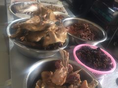 -山里人家土菜馆(茅山店)