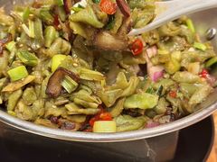 -莲餐厅·湖北菜·潜江小龙虾店(愚园路店)