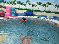 -乐悠游亲子游泳俱乐部