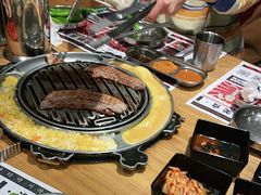 -青瓦炭韩潮烤肉(花园道店)