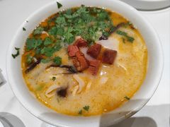 -郑享吃烧烤烩面(红专路店)