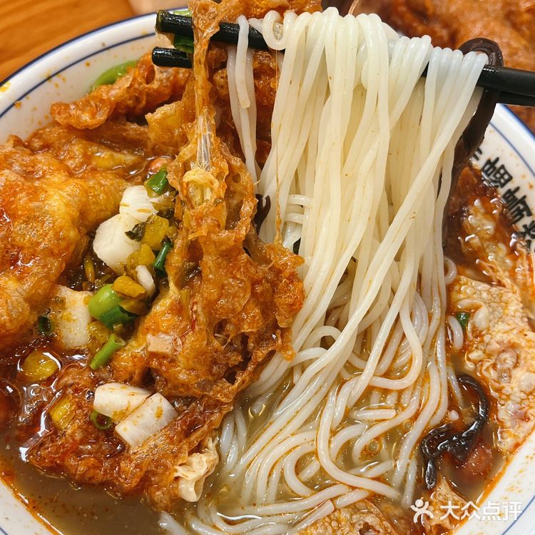 开了！成都也开了！柳州来的螺蛳粉！