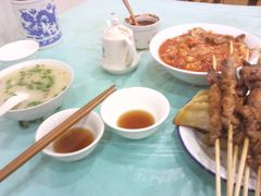 -清真·玛丽亚新疆菜主题餐厅(浙江中路店)