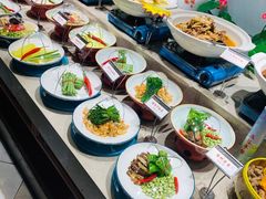 -丁里羊肉小镇(天鹅湖总店)