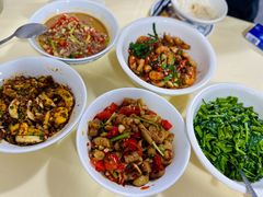 -笨罗卜浏阳菜馆(太平街店)