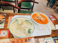 -何记花甲(海岸城旗舰店)