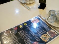 -虾弄弄海派小龙虾·牛羊蝎子火锅