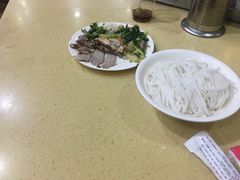 -桥香园云南过桥米线(金马碧鸡店)