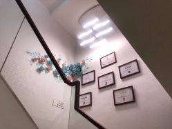 -康美贞·痘肌养护管理中心