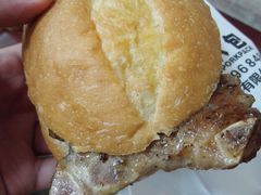 -L猪扒包(天河购书中心店)