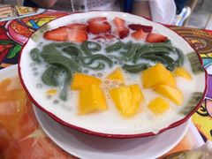 士多啤梨芒果绿茶拉面-甜心妈妈·榴莲星级糖水(北京路总店)