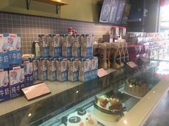 -皇冠幸福里动物奶油生日蛋糕(万达店)