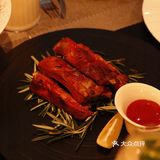 氛围感拉满的云上简里