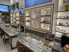 -宝岛眼镜·星创视光中心(百联世纪购物中心店)