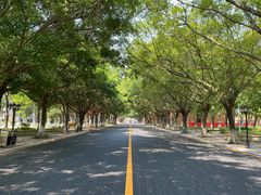 -广东外语外贸大学(白云山校区)