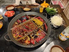 -彭三老火锅(枣子岚垭正街店)