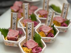 -雍容荟帝王蟹活龙虾展台自助(IFS黑金店)