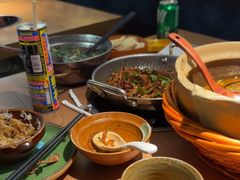 -吃饭皇帝大土家民族菜(正大广场店)
