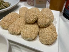 -梅花香里大酒店(郁金香路店)