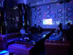 -皇马纯KTV·量贩·聚会(民治店)