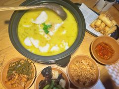 -九锅一堂酸菜鱼(学府凯德店)