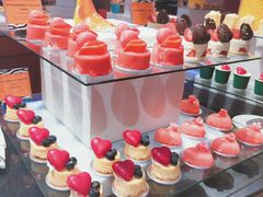-咖啡苑自助餐厅·中国大饭店