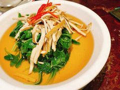 清炒马兰头-新白鹿餐厅(爱琴海购物中心店)