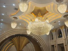 -碧中海汤泉汗蒸酒店