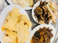 -太婆天府山珍酒楼(亚运村店)