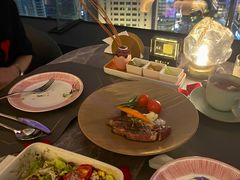 -Hi City·城市之巅