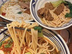 -鑫花溪牛肉米粉(凤凰街创始总店)