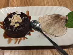 -玛格萝妮(汇智国际商业中心店)