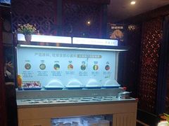 -七欣天香辣蟹火锅(上海银亿滨江店)