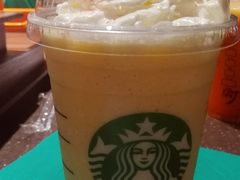 -星巴克臻选(南京金茂览秀城店)