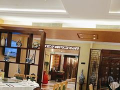 -广州中心皇冠假日酒店·百粤楼