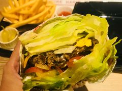 -The Habit Burger Grill 哈比特汉堡(复兴soho店)