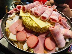 -炙韩料理·部队锅专门店