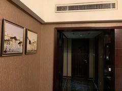 -长沙豪布斯卡酒店(长沙省政府德思勤店)