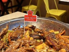 -嘎嘎鸭下巴·爆辣干锅(女人街店)