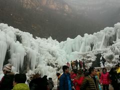 -大平台龙居瀑布旅游区