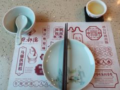 餐具摆设-点都德(龙之梦店)