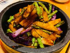 石锅地三鲜-几荷·恰似故人来(秀水广场店)