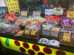 -六合夜市