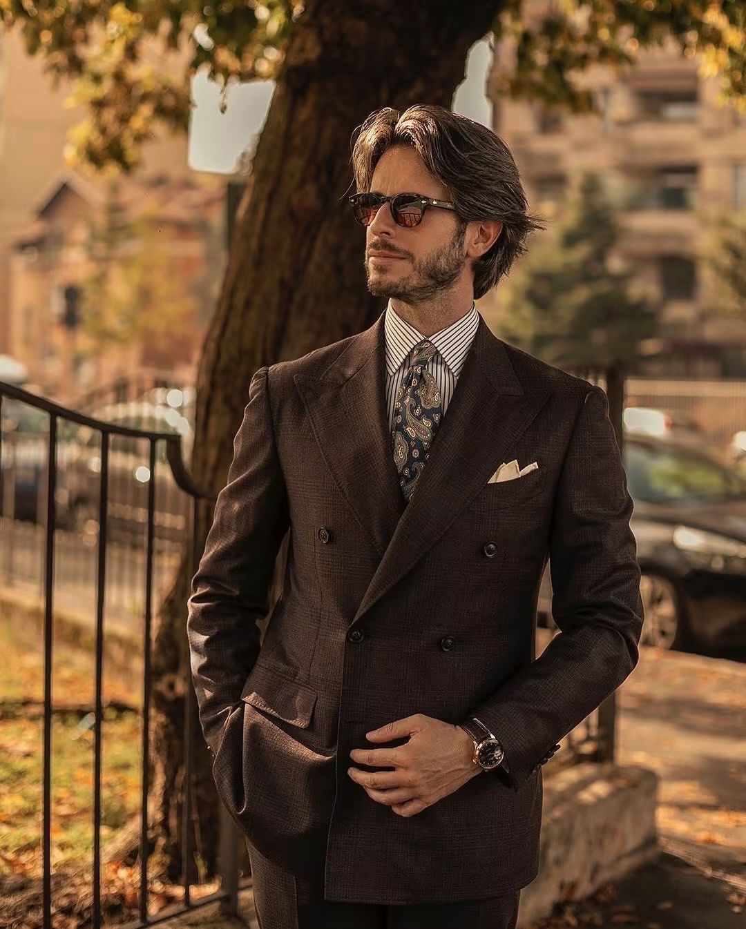 绅士双排扣西装