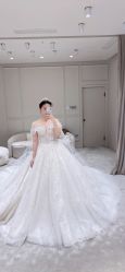 -Renee芮亦婚纱