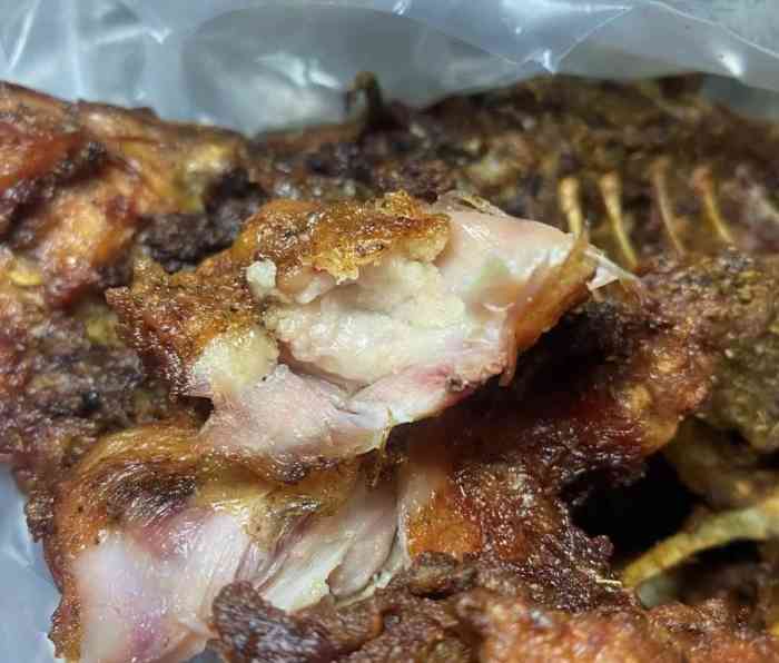 西港路康力炸鸡架-"店内环境一般,也谈不上什么服务,人多排队.