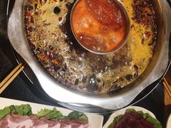 -锅首鲜品火锅(鸳鸯店)